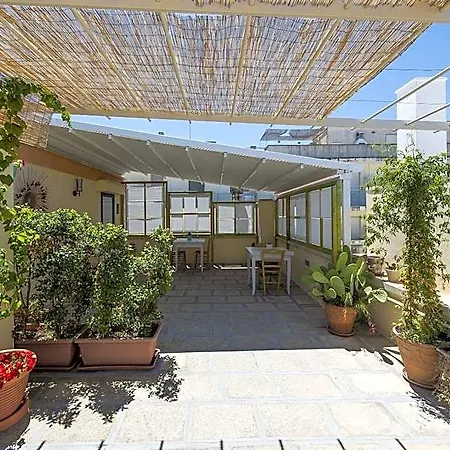 Bed & Breakfast Notos 4*