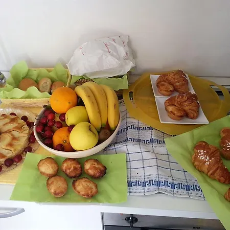 Alojamento de Acomodação e Pequeno-almoço Notos