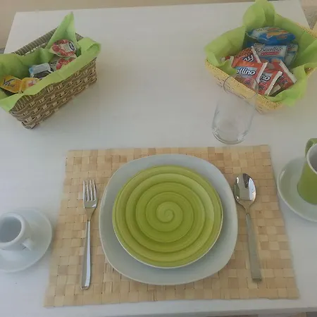 Alojamento de Acomodação e Pequeno-almoço Notos