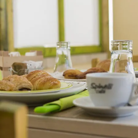 Bed & Breakfast Notos *