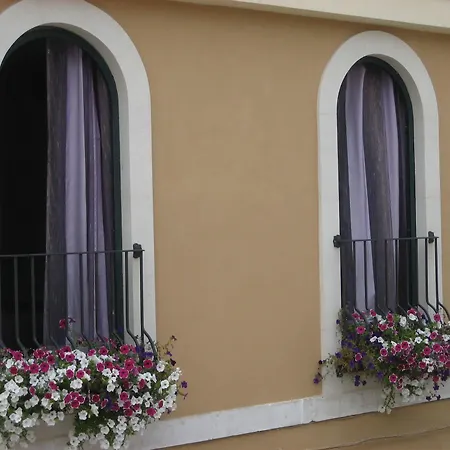Bed & Breakfast Notos