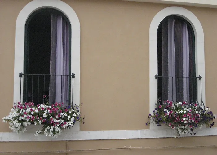 Nocleg ze śniadaniem Notos